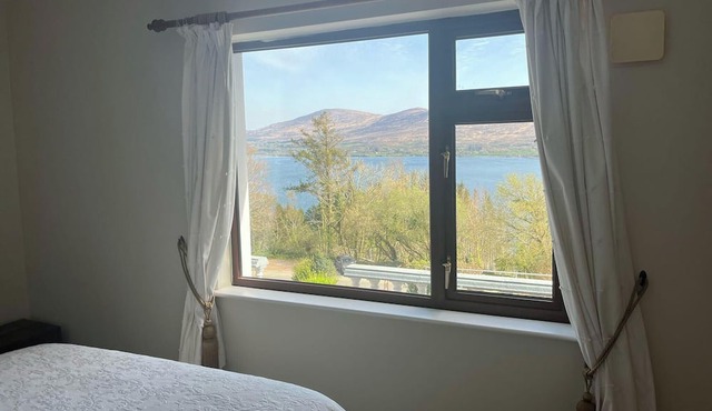 6 Ensuite Bedrooms-sleeps 12-garden-sea & Mtn View