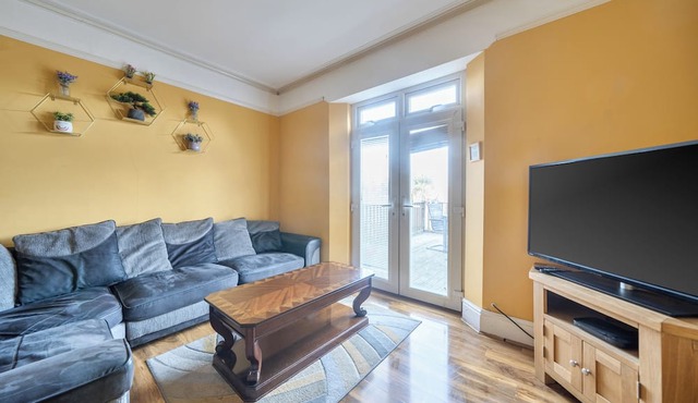 4Br Sea View Escape-near Snowdonia& Coastal Trails