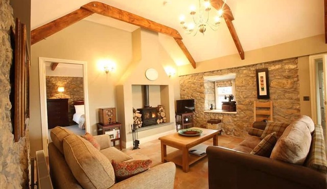An area of outstanding natural beauty, child and pet friendly , very private!