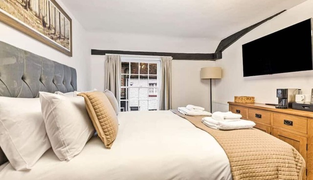 The George Inn Rooms - Room 1