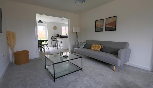 The Haven Modern 4-bed Home With Garden