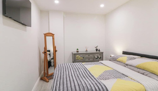 Woodside Guest House