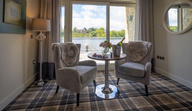 The Lakeside Hotel & Leisure Centre
