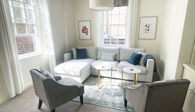 Super Stylish Living in the Best Location in the Heart of Kensington
