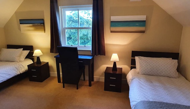 11 AN SEANACHAI HOLIDAY HOMES, pet friendly in Ring, County Waterford