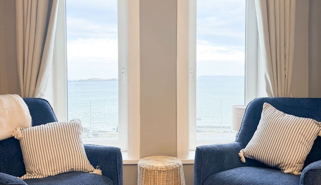 Stunning sea view apartment - Sea Loft @ No 6