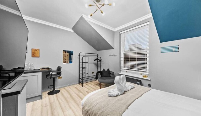Downtown Studio 4 - Harrogate Town Centre