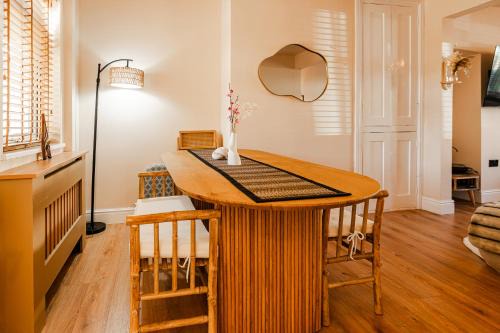 Cambridge Comfort Hub, Sleeps 6, Parking, Central