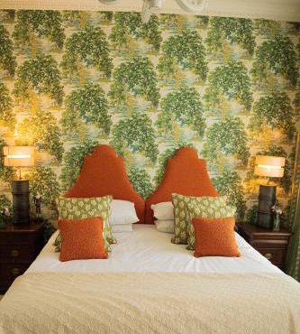 Large Penthouse Apartment at Townhouse Doneraile