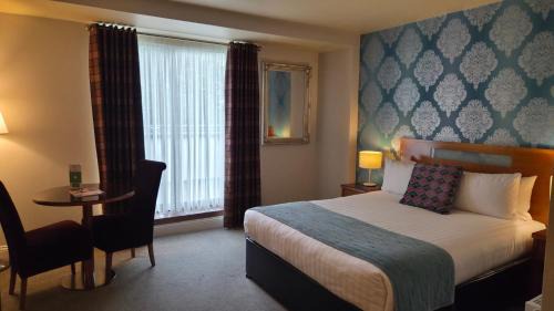Raheen Woods Hotel