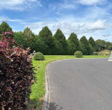 Modern 2 Bed Luxury Cabin Private Gated Estate