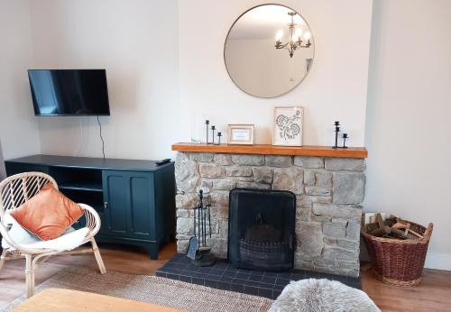 Leitrim Quay - Riverside Cottage 4