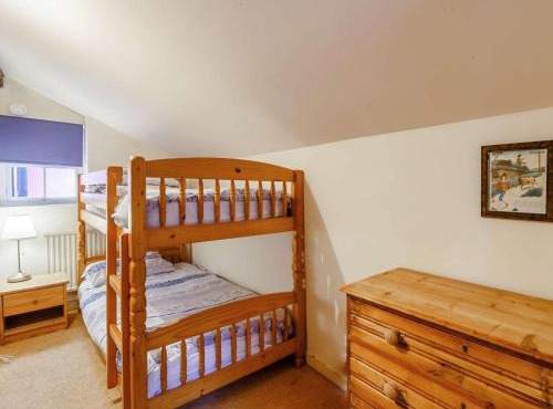 2 Bed in Abergavenny oc-90235