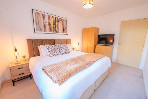 Modern & Central 2 Bedroom Apartment Free Parking
