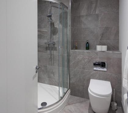 Modern 3 Bedroom Flat in Belfast City Center