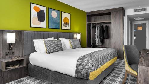Plaza Hotel Tallaght