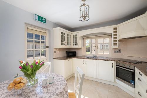 The Old Schoolhouse of Warren Lodge Boutique Cottages