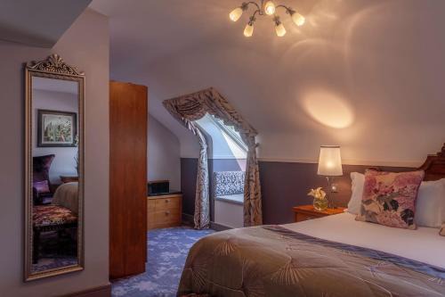 Clontarf Castle Hotel