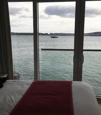 WatersEdge Hotel